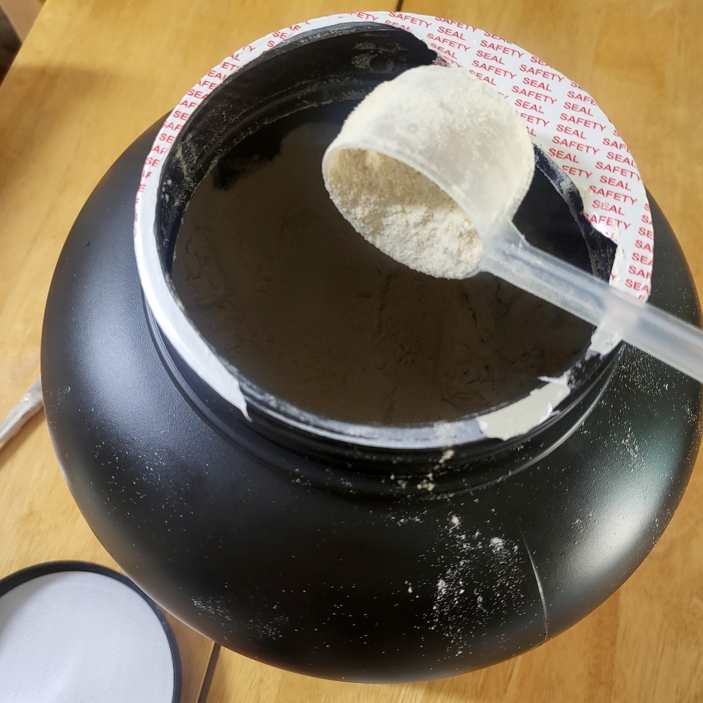 BUP 프로틴몬스터 X 딸기맛 2kg 헬스보충제 단백질보충제 운동러 솔직 후기 | 실사용 리뷰 - 상품 이미지 3