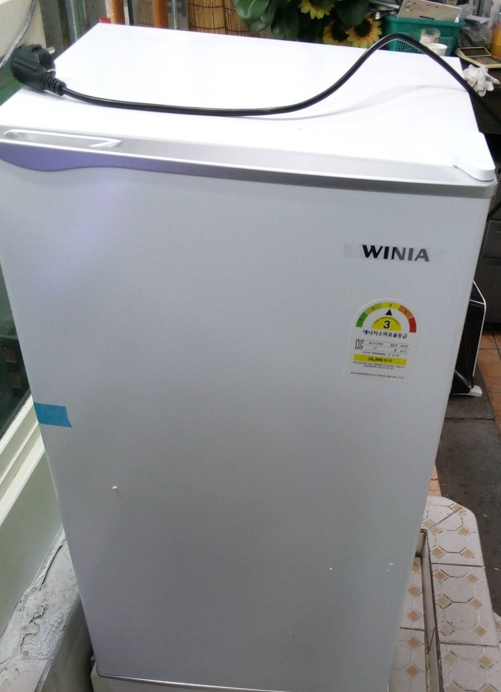 위니아 소형냉장고 ERR093BW(A) 1도어/93L/화이트 가정용 업소용 사무실 이미지 3