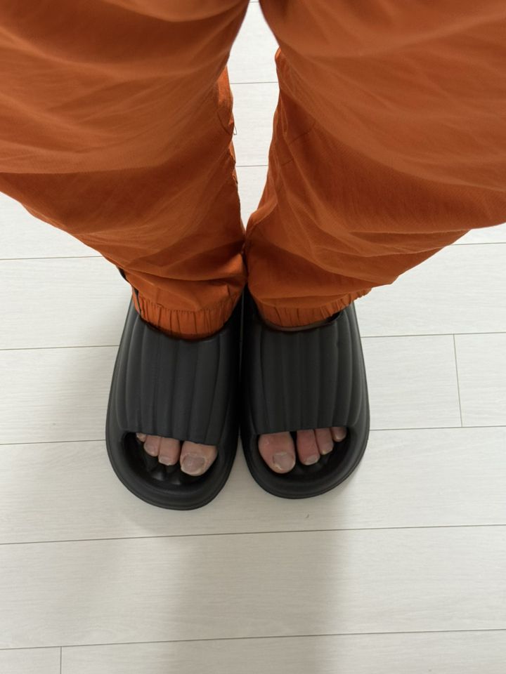 메르카 발볼넓은 푹신한 거실 실내 슬리퍼 실내화 솔직 후기 | 실사용자 리뷰 분석 - 상품 이미지 3