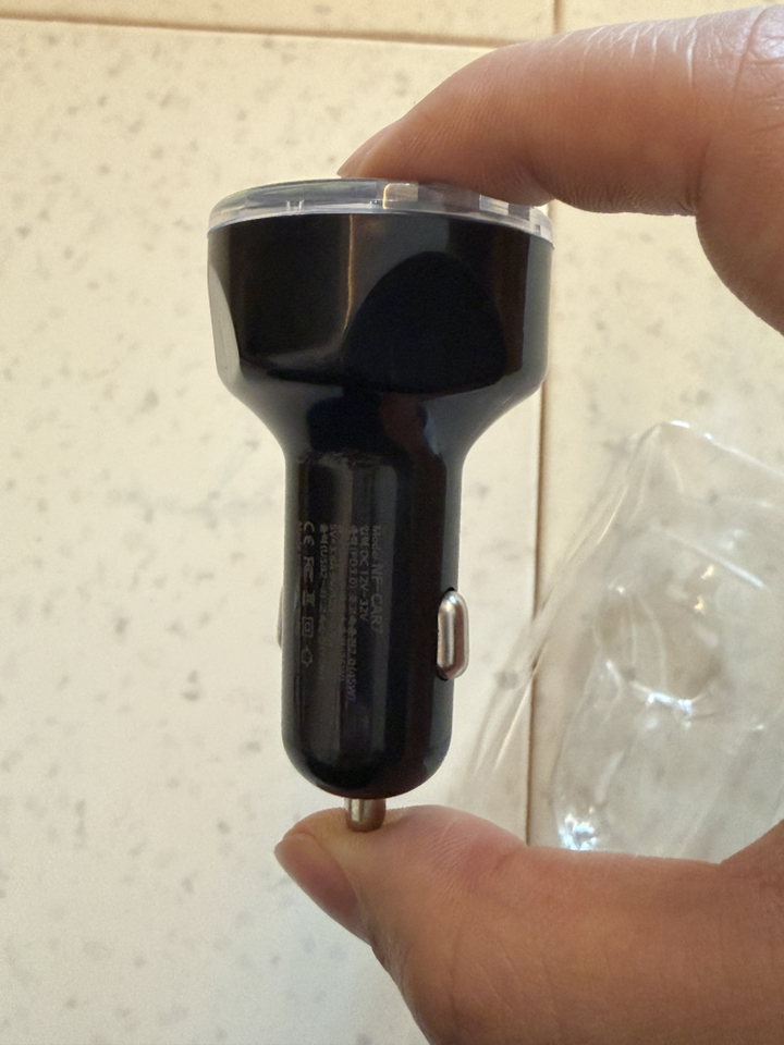 네오필 차량용 급속 5포트 초고속 충전기 자동차 핸드폰 시거잭 PD C타... 실사용 후기 | 효과 있을까? - 상품 이미지 2