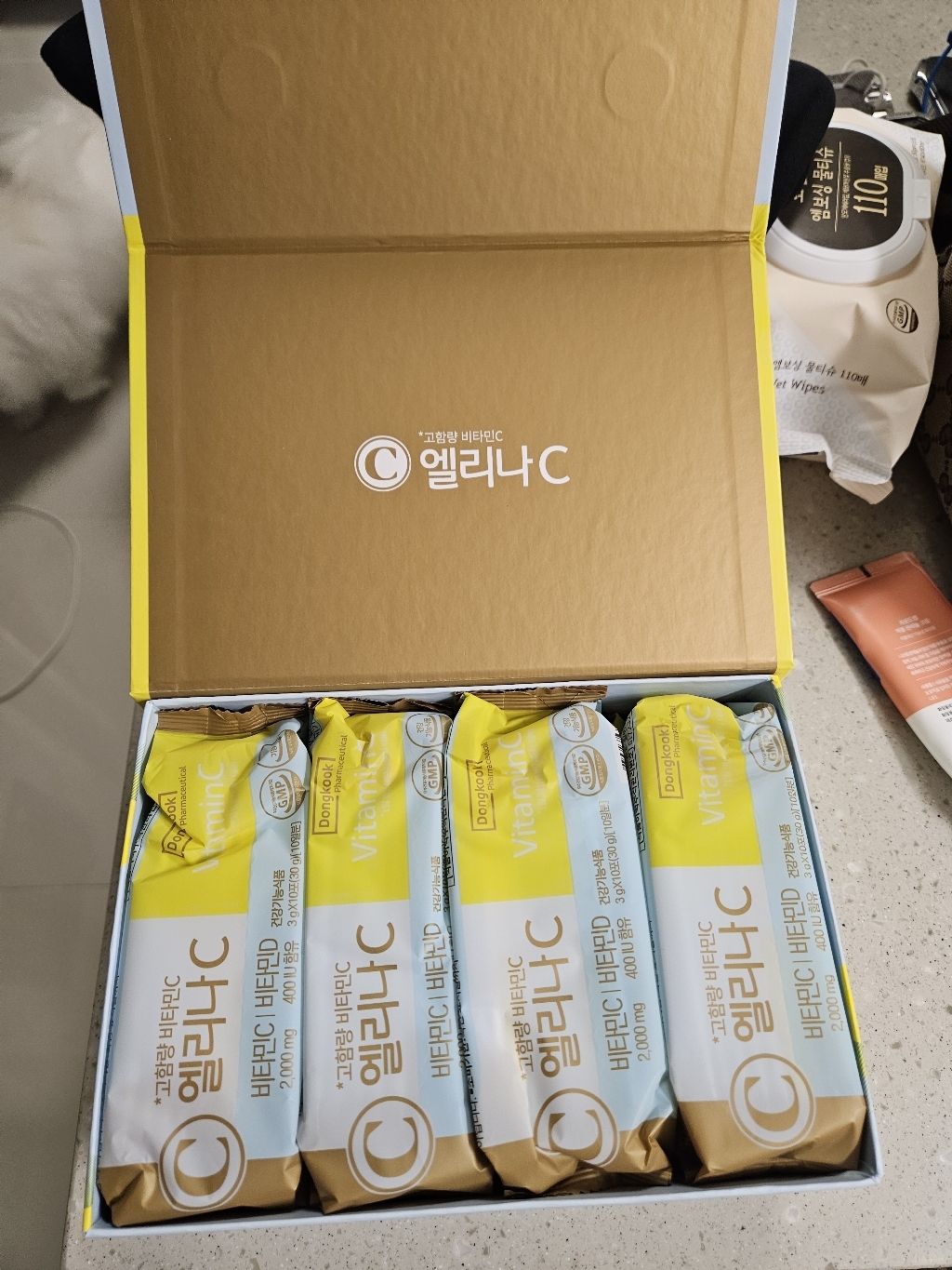동국제약 엘리나C 고함량 비타민C 2000mg 비타민D 400IU 120... 맛있게 먹은 솔직 후기 - 상품 이미지 4