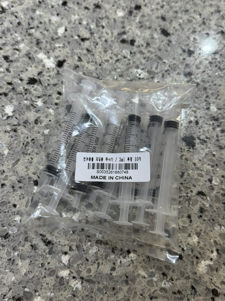 반려동물 피딩용 주사기 이미지 2