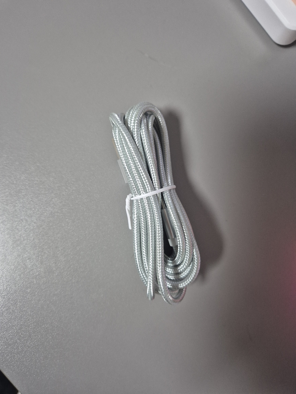 아이리버 C타입 메탈 페브릭 3M 데이터 케이블 솔직 후기 | 실사용자 리뷰 분석 - 상품 이미지 4