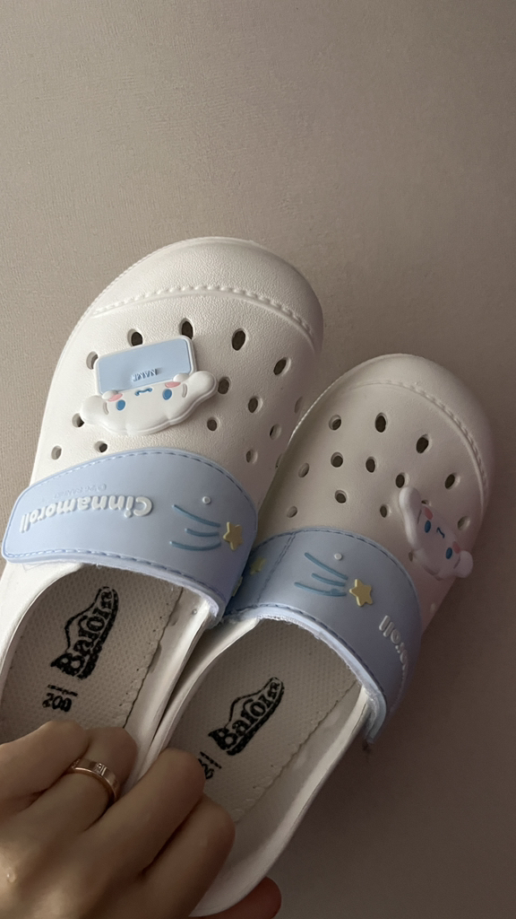 산리오 KOREA 정품 시나모롤 신고 벗기 편한 바로인 초등 학생 실내화 유아 이름표 여아 1학년 이미지