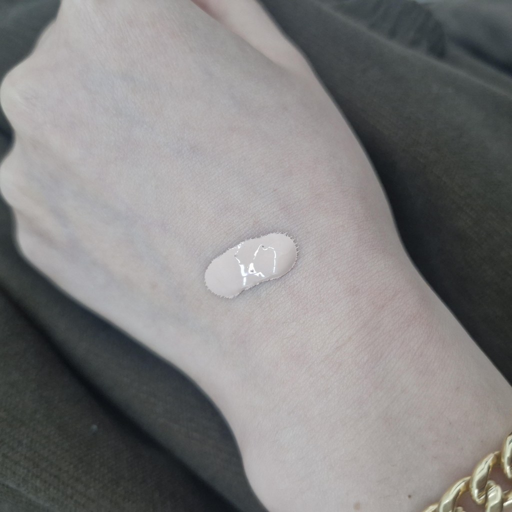 네리티아 세럼 파운데이션 이미지 4