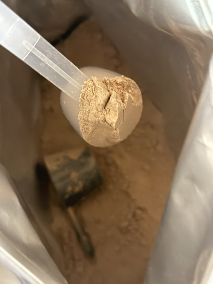 NS 웨이 프로틴 초코맛 2kg 헬스보충제 단백질보충제 프로틴 운동러 솔직 후기 | 실사용 리뷰 - 상품 이미지 2
