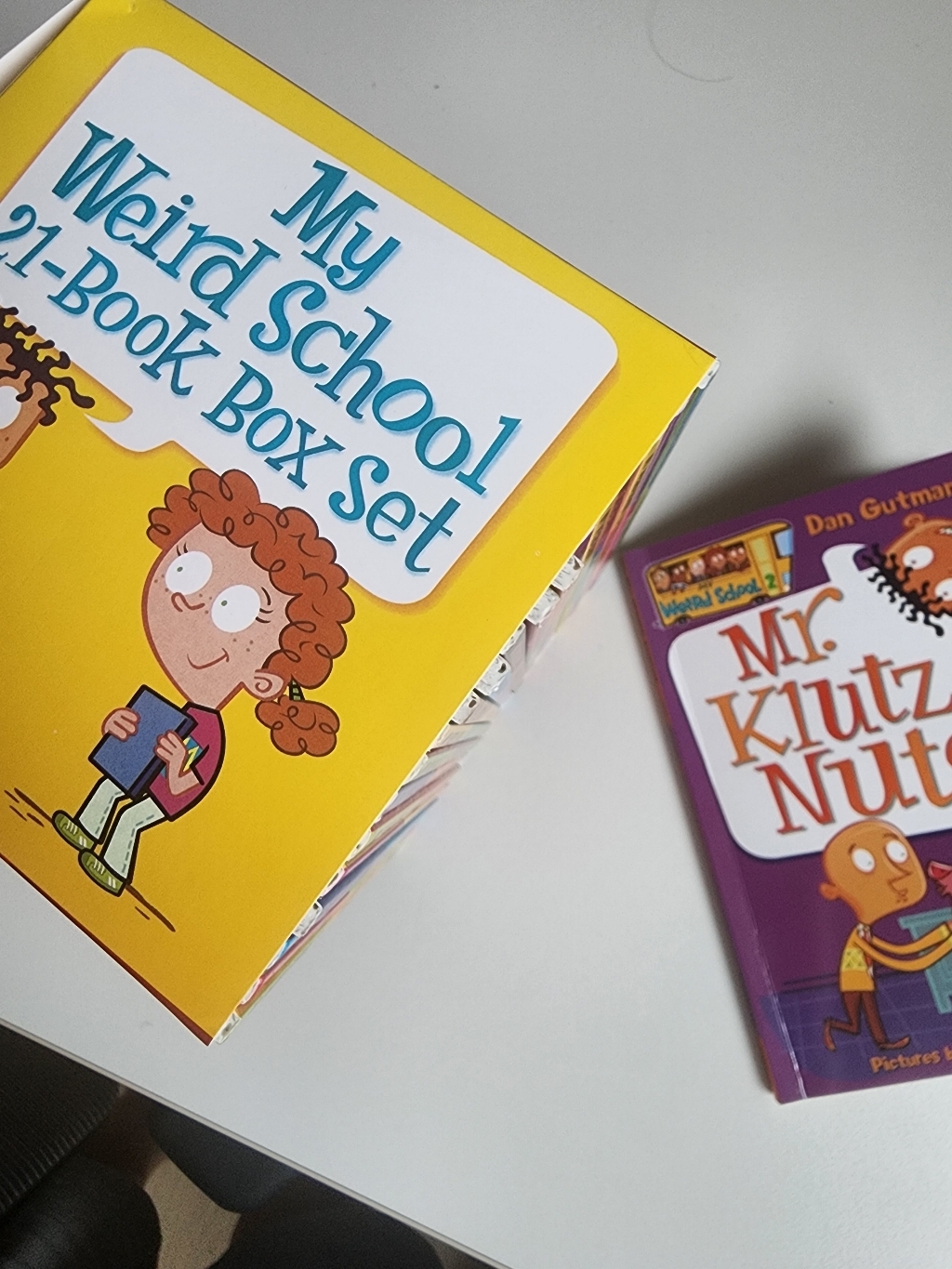 마이위어드스쿨 시즌1 21권 My Weird School 영어원서 음원 영어책 영어도서 이미지 2