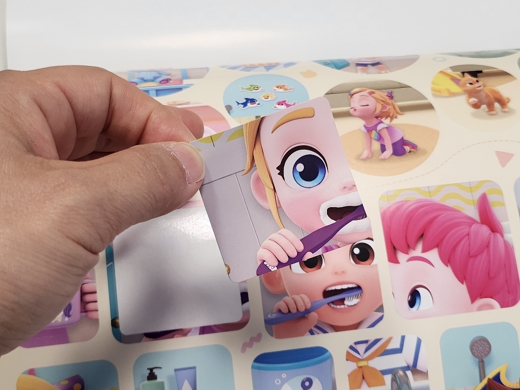 핑크퐁 베베핀 스티커북 300 : 우리집 이미지 4