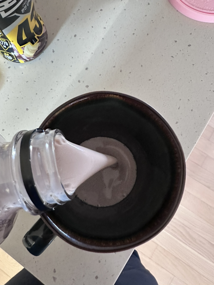 테이크핏 몬스터 초코바나나 근육이 마시는 완전 단백질 350ml, 12개 이미지 3