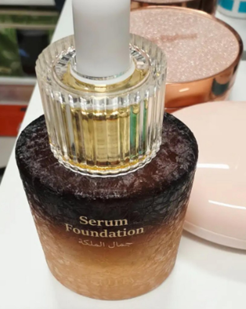 네리티아 세럼 파운데이션 이미지 3