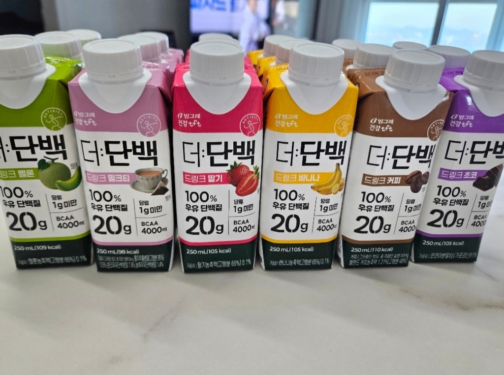 빙그레 더단백 드링크 프로틴음료 6종 혼합(초코 카라멜 커피 바나나 밀크티 멜론) 총 18개 이미지 3