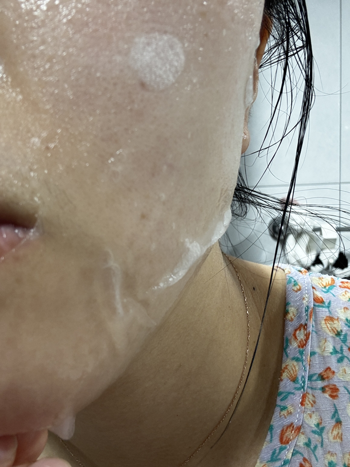 김정문알로에 라 센스 로에 큐어 슬라이스 젤리 마스크 300ml 솔직 후기 | 실사용자 리뷰 분석 - 상품 이미지 3