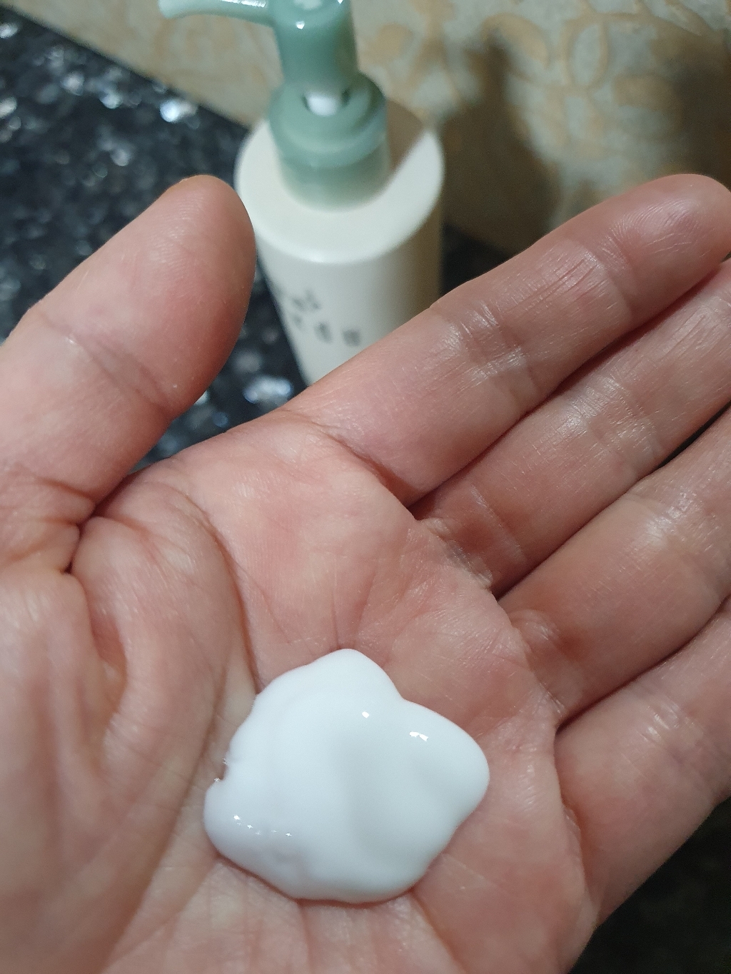 코리아나 발효녹두 깨끗한 클렌징 로션 250ml 솔직 후기 | 피부 타입별 분석 - 상품 이미지 2