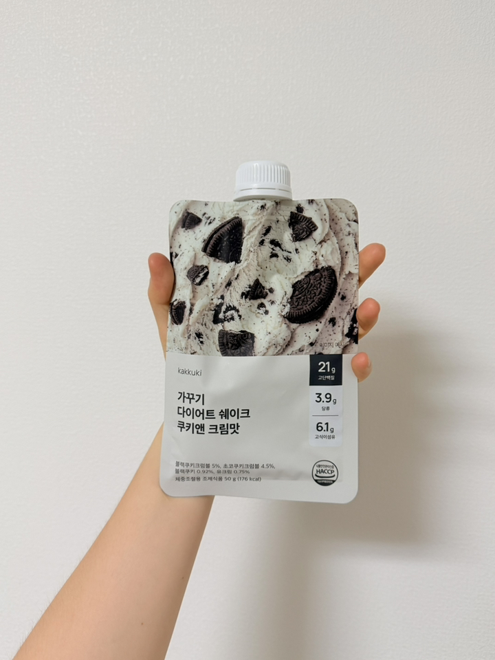 가꾸기 다이어트 단백질 쉐이크 (쿠키앤 크림맛) 1팩 5개입 식단 맛있는 식사대용 파우치 체조식 5회분, 1세트 이미지 4