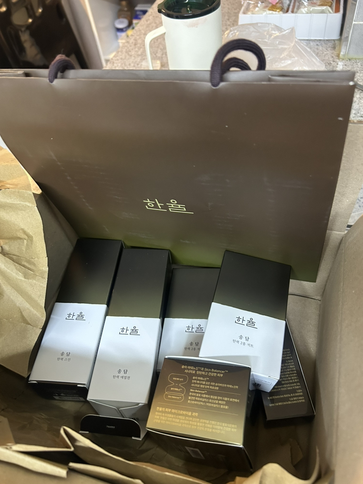 [내일도착/스킨+에멀전 100ml 추가]한율 송담 탄력 기초 세트(스킨+에멀전+아이크림+크림) 이미지 4