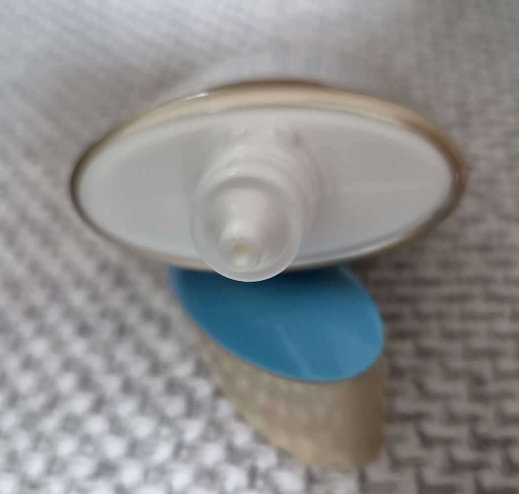 아넷사 퍼펙트 UV 선스크린 스킨케어 밀크 NA SPF50+ PA++++ 솔직 후기 | 실사용자 리뷰 분석 - 상품 이미지 3