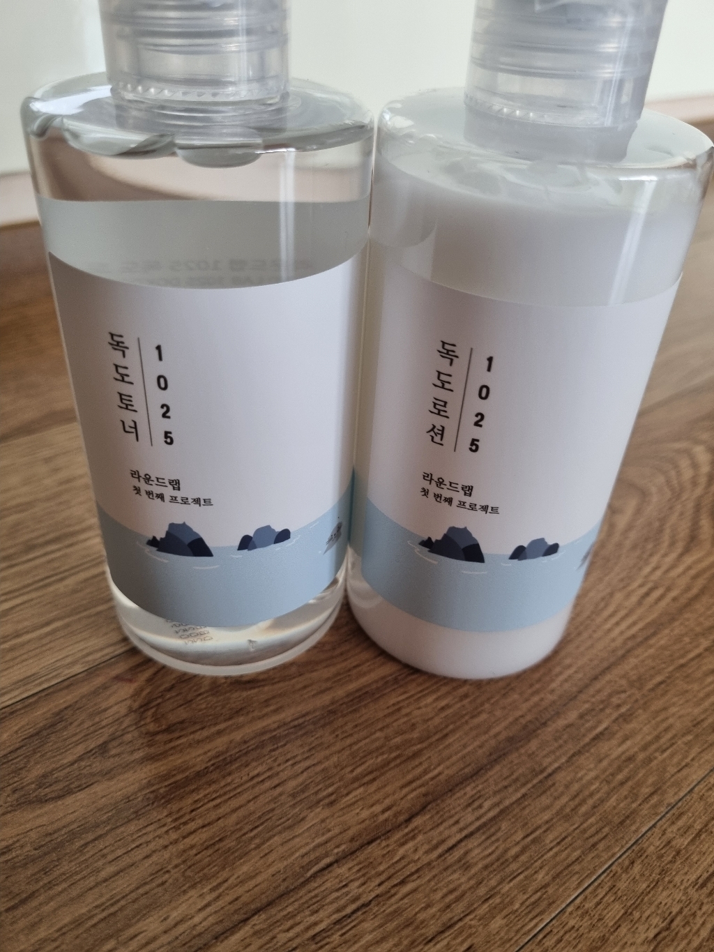라운드랩 독도 토너 200ml + 로션 200ml 세트 이미지 2