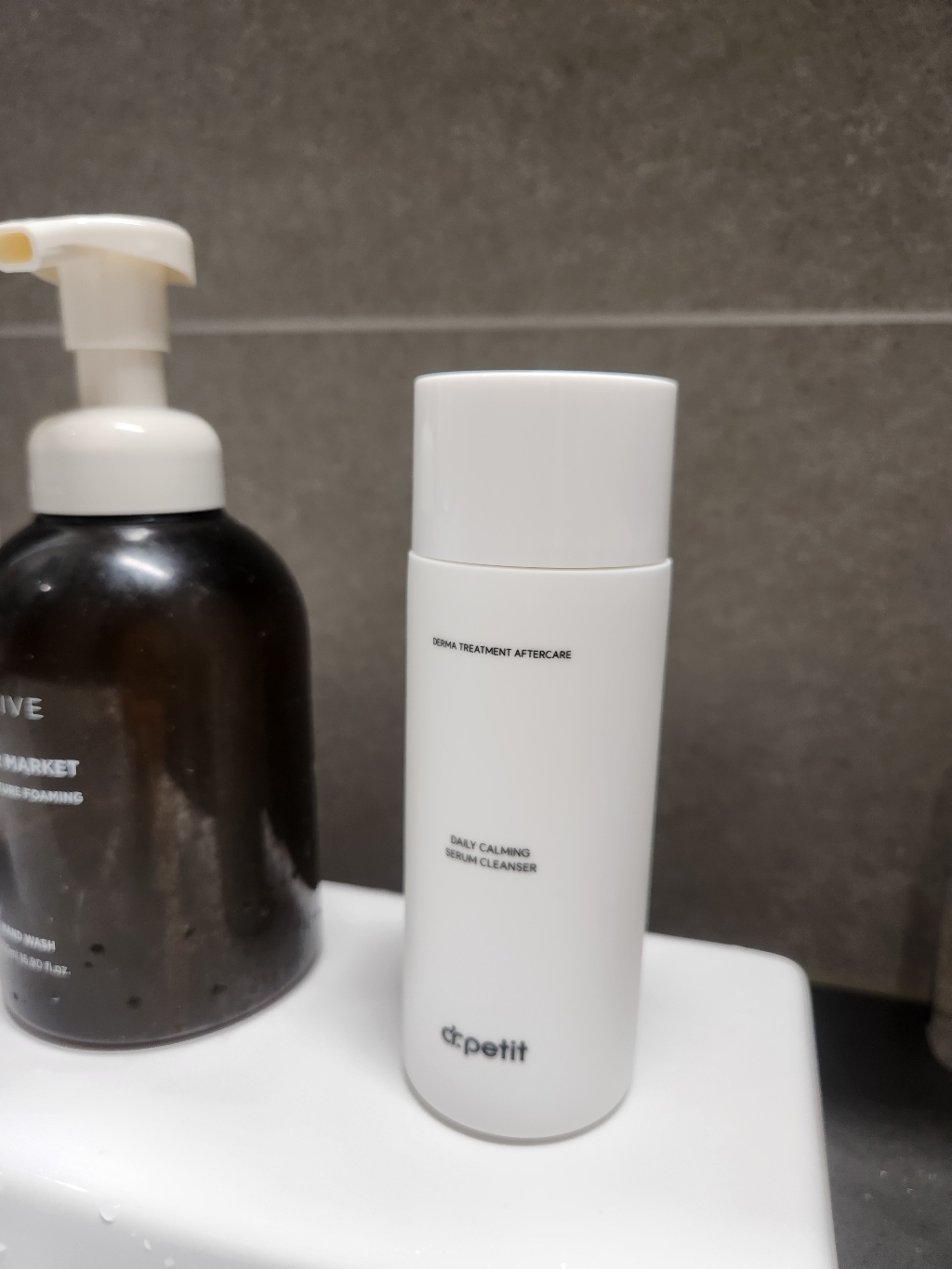 닥터쁘띠 데일리 카밍 세럼 클렌저 200mL 저자극 딥클렌징 아침세안 약... 솔직 후기 | 실사용자 리뷰 분석 - 상품 이미지 4