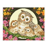 달빛 아래 부엉이