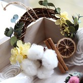 棉花與黃色繡球花迷你花環 × 無選擇