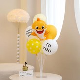 03 鯊魚寶寶生日快樂立牌 黃色