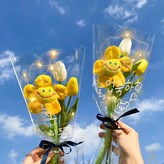 黃色(花束), 白色(筆) × 1個