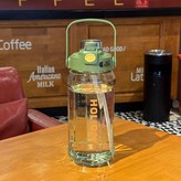 帥綠 1500ml ,杯子+吸管 × 1個