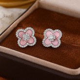 銀粉色四葉草耳釘 × 1個