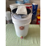 20L店到店只能寄一個,螺旋蓋廚餘堆肥桶 × 1個