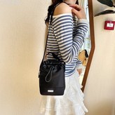 黑色 × 1個