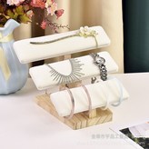 實木三層手鐲架米色絨:如圖 × 1個