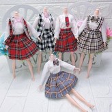 新款學生裙【適合30厘米】,隨機一件 × 1個