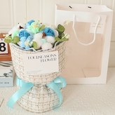 3朵藍色玫瑰3棉花5朵泡芙含禮品袋 × 1套