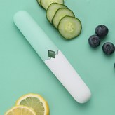 加厚雙頭水果刀綠白色薄款:如圖所示 × 1個