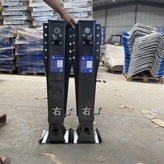 加重型32噸內置支腿（一付）+搖把 × 1個