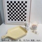 奶油黃手柄烤盤 × 1個