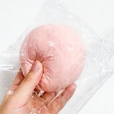 超軟草莓大包子體驗1枚裝（獨立包裝） × 1個