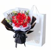 11朵熱戀紅玫瑰花束+禮袋+燈串 × 1件