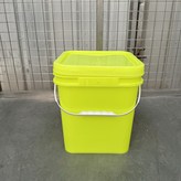 12陞淺黃方桶塑料提手 × 1個