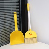 小黃鴨簸箕掃把套裝 × 1套