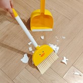 小黃鴨掃把簸箕 × 1套
