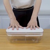 색상 랜덤 × 1개