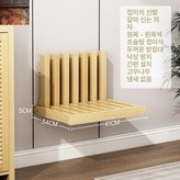 원목색 접이식 의자