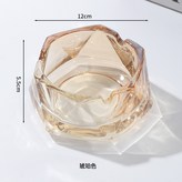 琥珀:如圖 × 1個