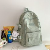 綠色:帶毛絨圍兜熊 × 1個
