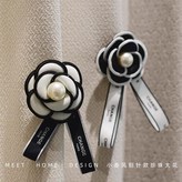 三葉山茶花,2個 × 1個