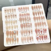 M   【隨機 21副】贈工具包 × 1個