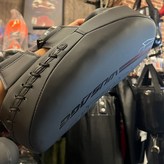 黑色-單只 × 1個