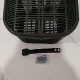 車筐+螺絲包+平板支架 × 1個