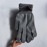 灰色6雙 推出Q款 × 1個